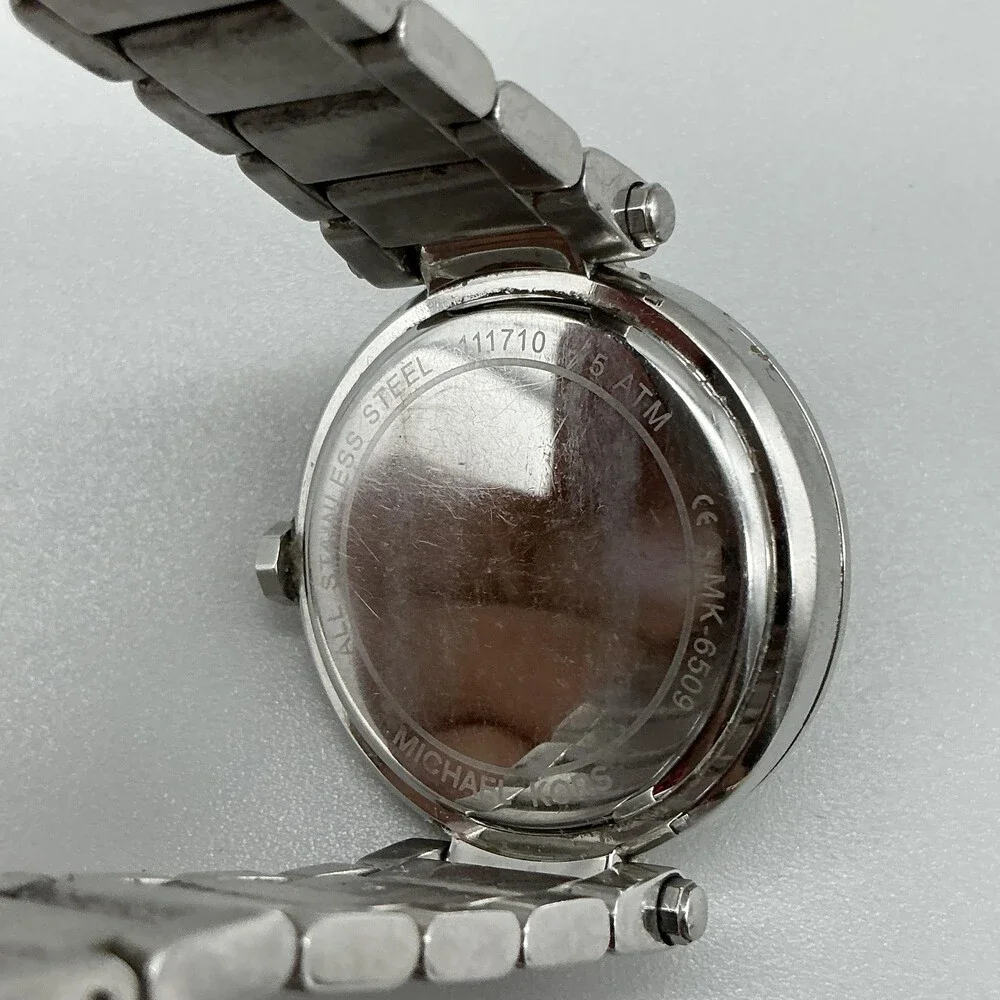 Michael Kors Womens Watch 38mm Silver Tone Crystals MK6509 New Battery
